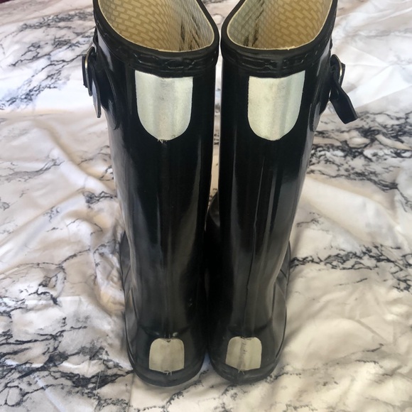 SOLD: Hunter Rainboots - Picture 5 of 8